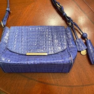 Crossbody blue bag